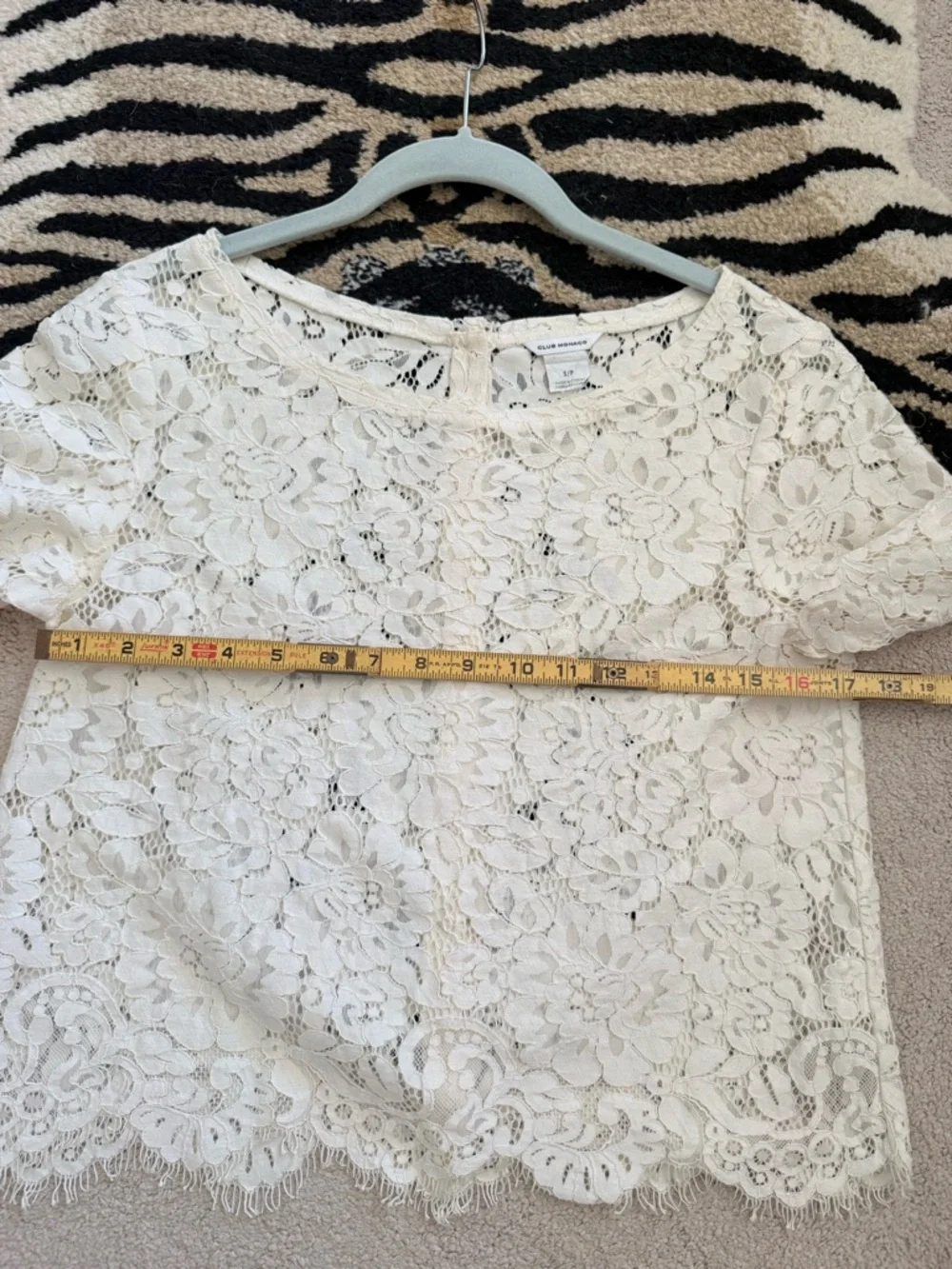 Club Monaco Lace Ecu Blouse Size Small EUC